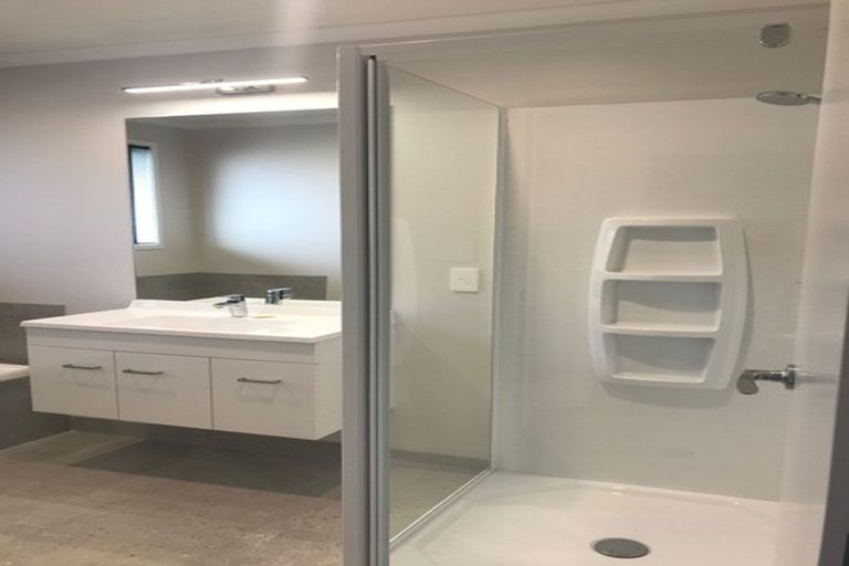 Photo of property in 5 Gibboney Place, Pokeno, 2402