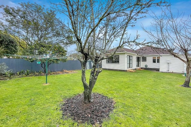 Photo of property in 18 Exeter Street, Brooklands, New Plymouth, 4310