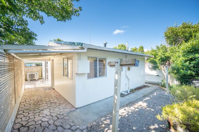 Photo of property in 5a Dundas Place, Awapuni, Palmerston North, 4412