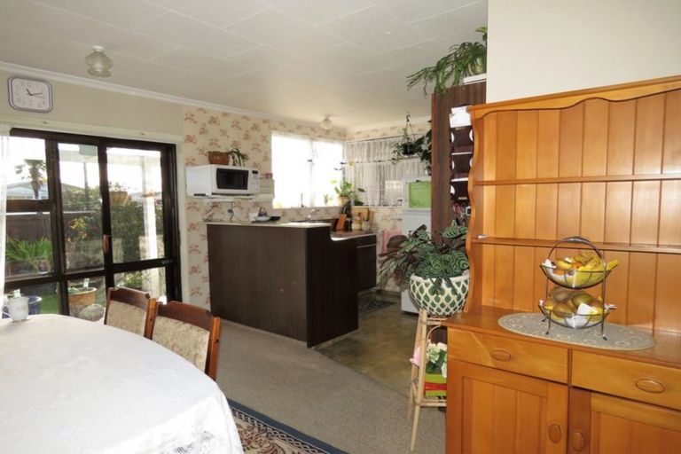 Photo of property in 3 Romilly Street, Westport, 7825