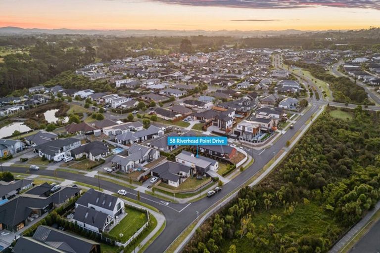 Photo of property in 58 Riverhead Point Drive, Riverhead, 0820