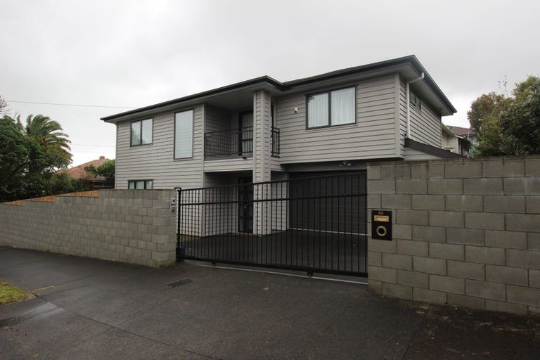 Photo of property in 8a Roberton Road, Avondale, Auckland, 1026