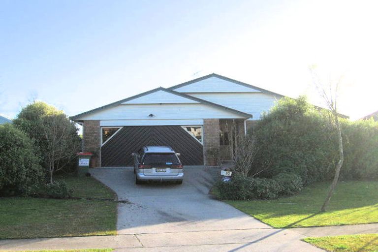 Photo of property in 16 Sunny Dale, Western Heights, Hamilton, 3200