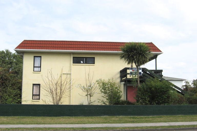 Photo of property in 10/7 Kain Avenue, Fenton Park, Rotorua, 3010