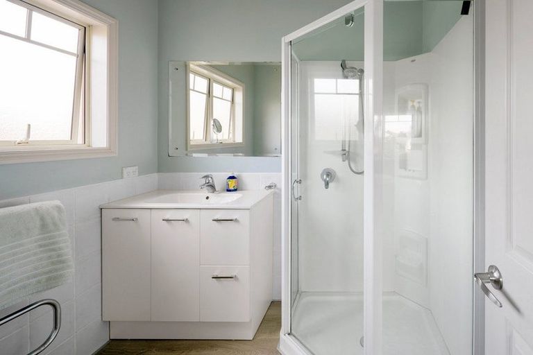 Photo of property in 49 Coleridge Street, Leamington, Cambridge, 3432