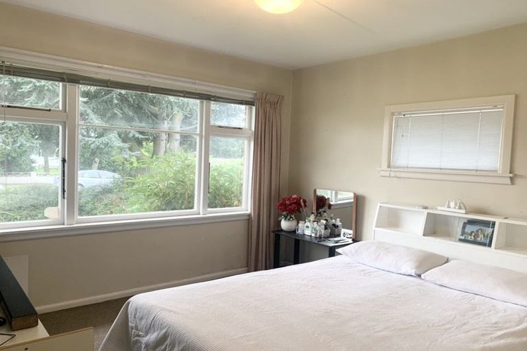 Photo of property in 52 Arthur Street, Upper Riccarton, Christchurch, 8041