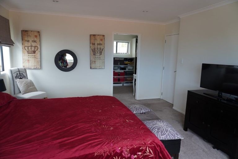 Photo of property in 20 Eastwood Rise, Browns Bay, Auckland, 0630