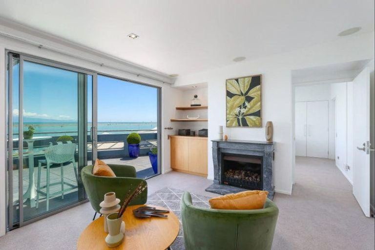 Photo of property in 5/331 Wakefield Quay, Stepneyville, Nelson, 7010