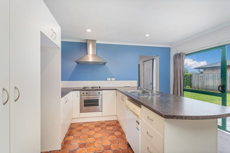 Photo of property in 40 Cholmondeley Crescent, Whitianga, 3510