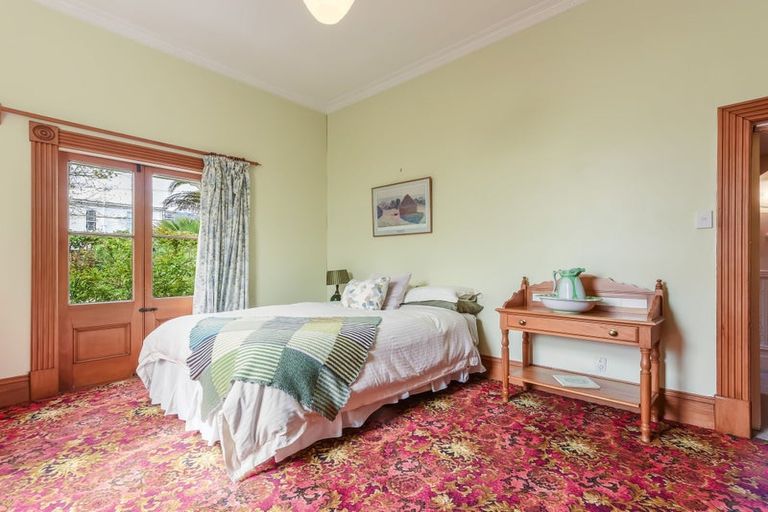 Photo of property in 38 Mount Street, Nelson South, Nelson, 7010