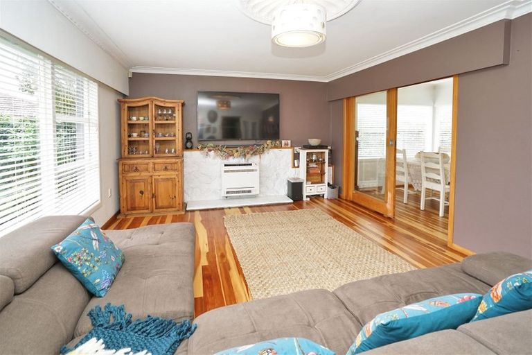 Photo of property in 30 Braid Road, St Andrews, Hamilton, 3200