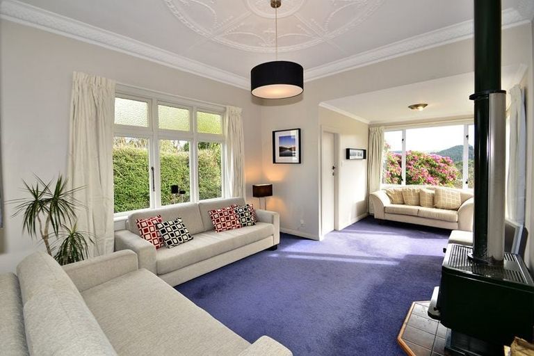 Photo of property in 2 Barr Street, Kenmure, Dunedin, 9011