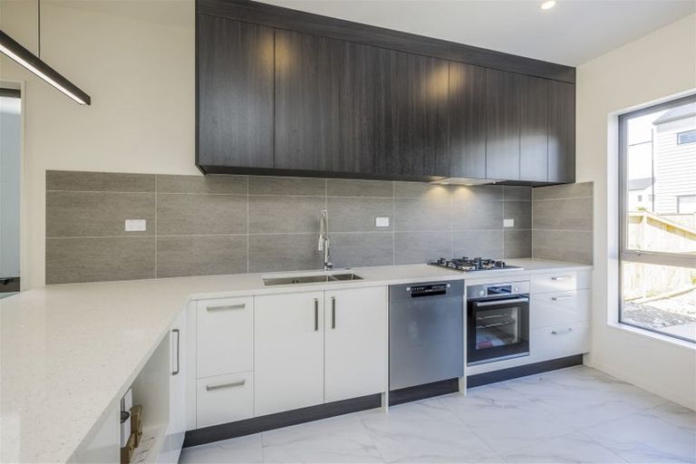 Photo of property in 133 Walters Road, Papakura, Takanini, 2110