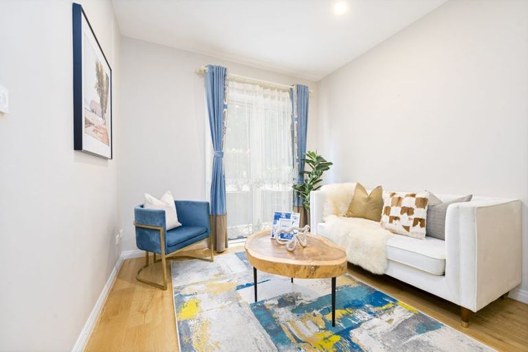 Photo of property in 5 Moko Lane, Greenhithe, Auckland, 0632