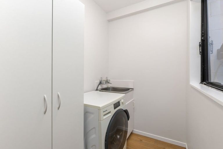 Photo of property in 10/108a Verran Road, Birkdale, Auckland, 0626