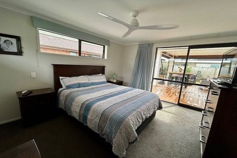 Photo of property in 58 Sandhurst Drive, Papamoa Beach, Papamoa, 3118