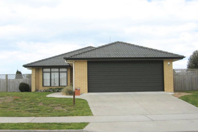 Photo of property in 64 Pacific Cove Drive, Papamoa Beach, Papamoa, 3118