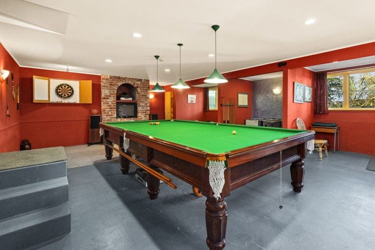 Photo of property in 2 Cobden Crescent, Bluff Hill, Napier, 4110