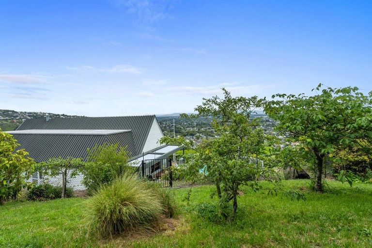 Photo of property in 75 Whaka Terrace, Huntsbury, Christchurch, 8022