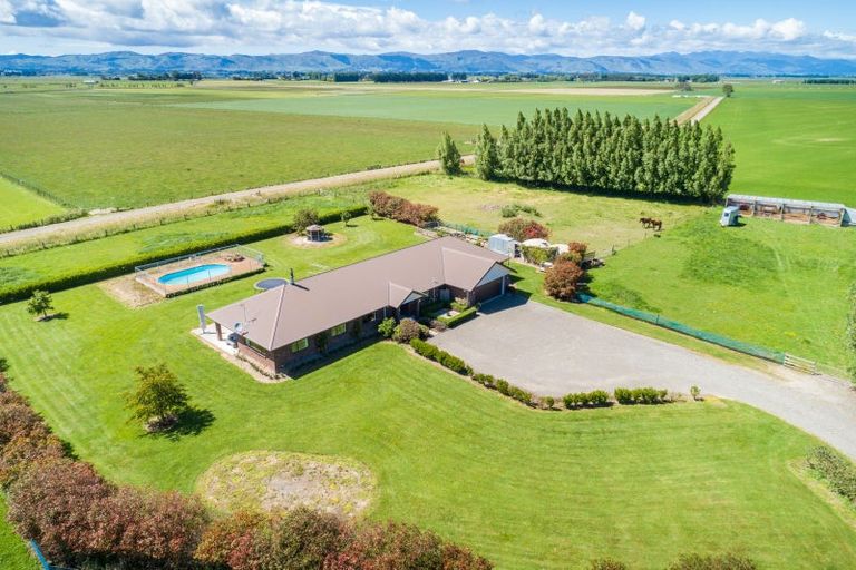 Photo of property in 707 Aranui Road, Kairanga, Palmerston North, 4475