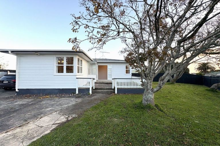 Photo of property in 1/12 President Avenue, Papakura, 2110