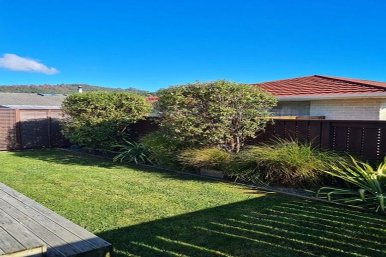 Photo of property in 2/34 Montgomery Street, Stokes Valley, Lower Hutt, 5019