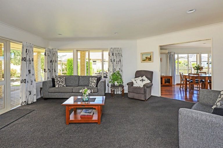 Photo of property in 22 Brompton Drive, Taradale, Napier, 4112