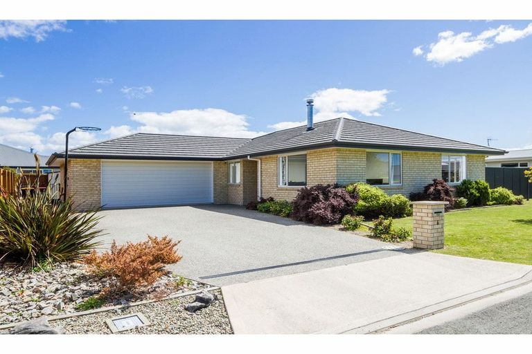 Photo of property in 6 Mary Newton Place, Brightwater, 7022