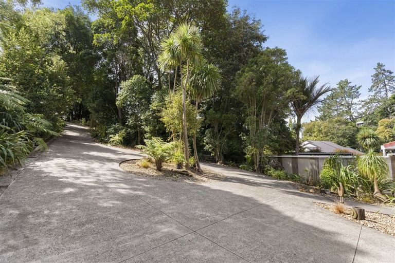 Photo of property in 49a Advene Road, Cockle Bay, Auckland, 2014