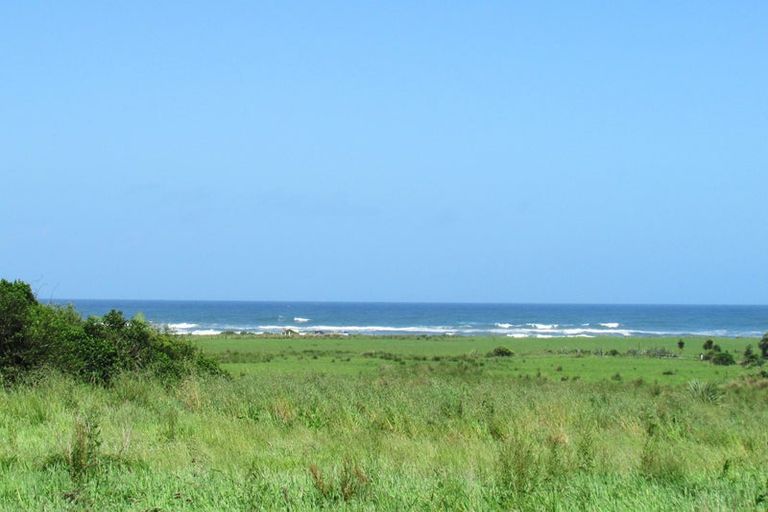 Photo of property in 86 Cargills Road, Barrytown, Runanga, 7873