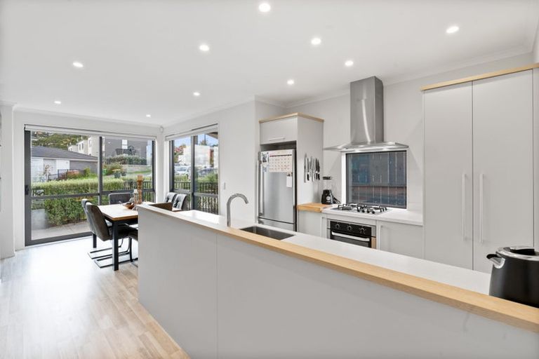 Photo of property in 68 Matairangi Avenue, Totara Heights, Auckland, 2105