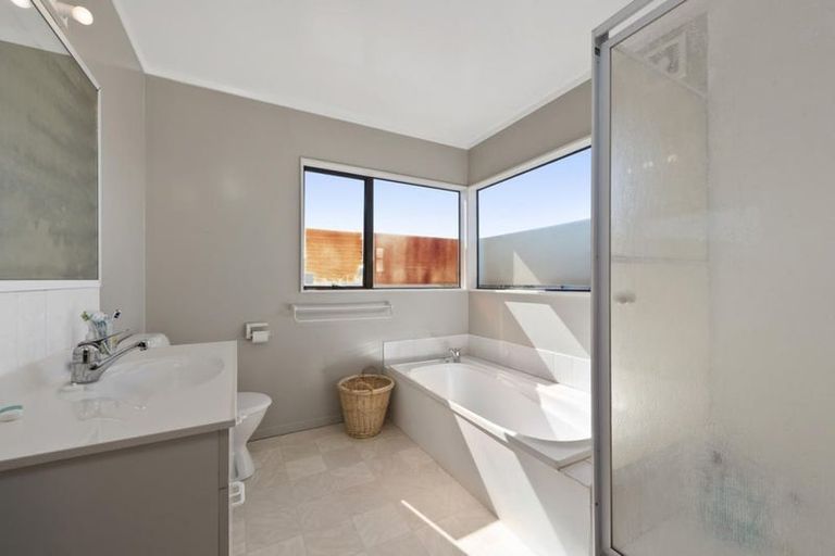 Photo of property in 49c Carey Street, Maeroa, Hamilton, 3200