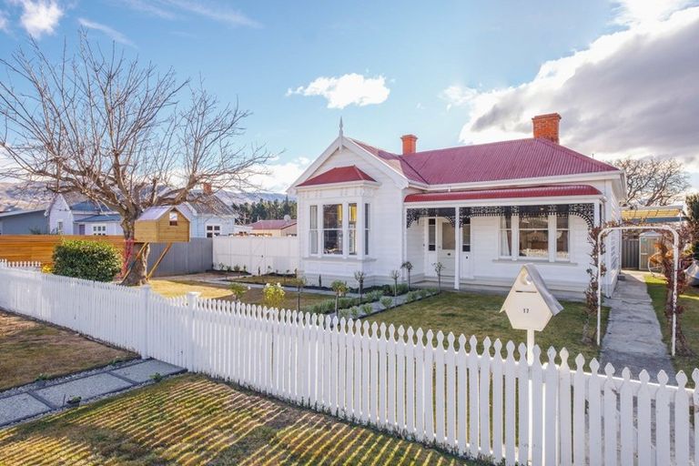 Photo of property in 17 Ray Street, Cromwell, 9310