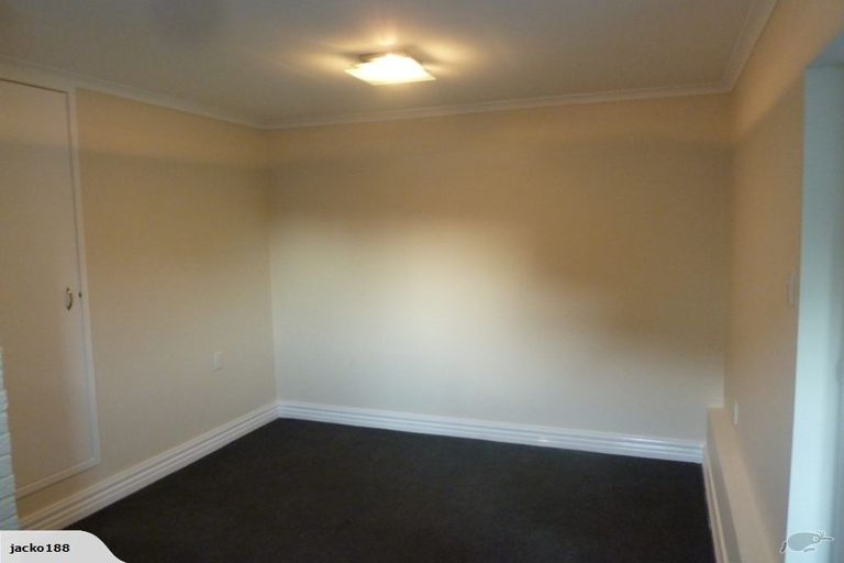 Photo of property in 1/65 Salamanca Road, Sunnynook, Auckland, 0620