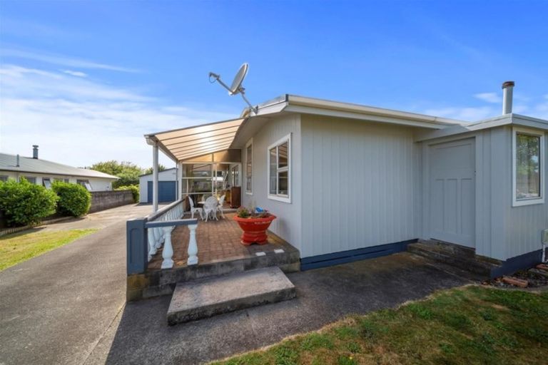 Photo of property in 53 Grey Street, Normanby, Hawera, 4614