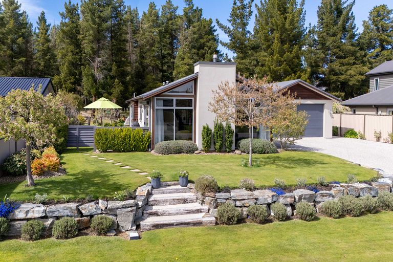 Photo of property in 21 Thyme Crescent, Alexandra, 9320