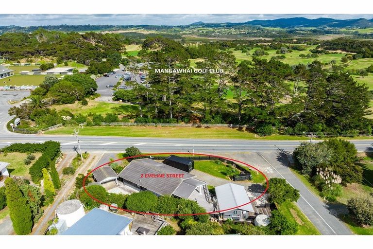 Photo of property in 2 Eveline Street, Mangawhai Heads, Mangawhai, 0505