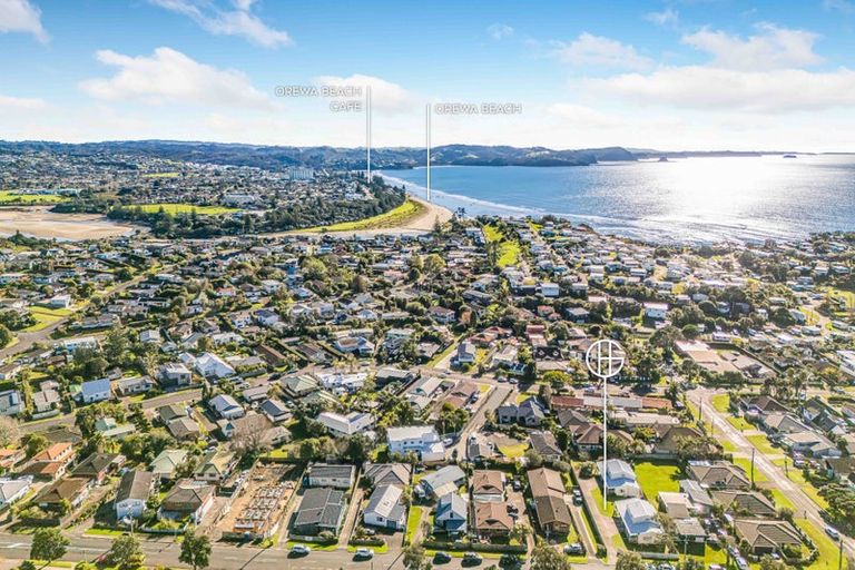 Photo of property in 49b Bay Street, Red Beach, 0932