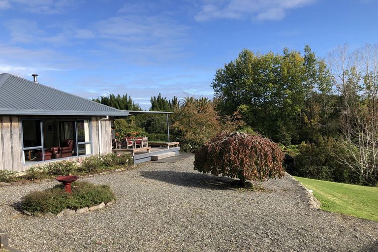 Photo of property in 204 Puketotara Road, Waipapa, Kerikeri, 0295