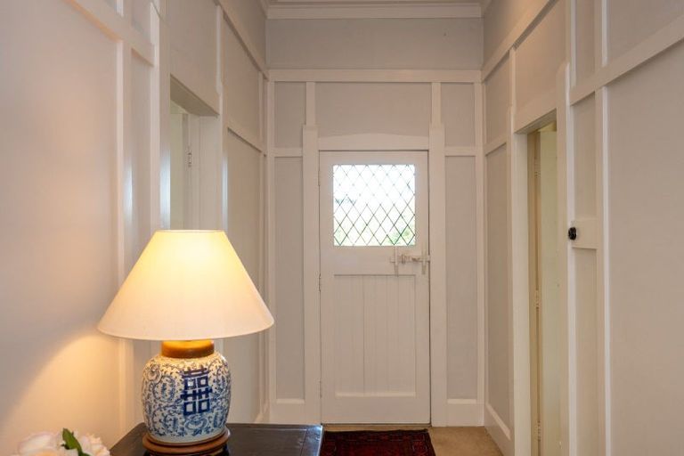 Photo of property in 54 Iona Road, Havelock North, 4130