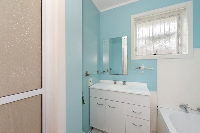 Photo of property in 100 Aberdeen Drive, Dinsdale, Hamilton, 3204