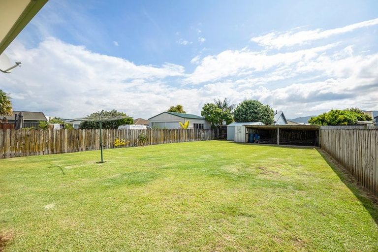 Photo of property in 3 Santa Maria Drive, Whitianga, 3510