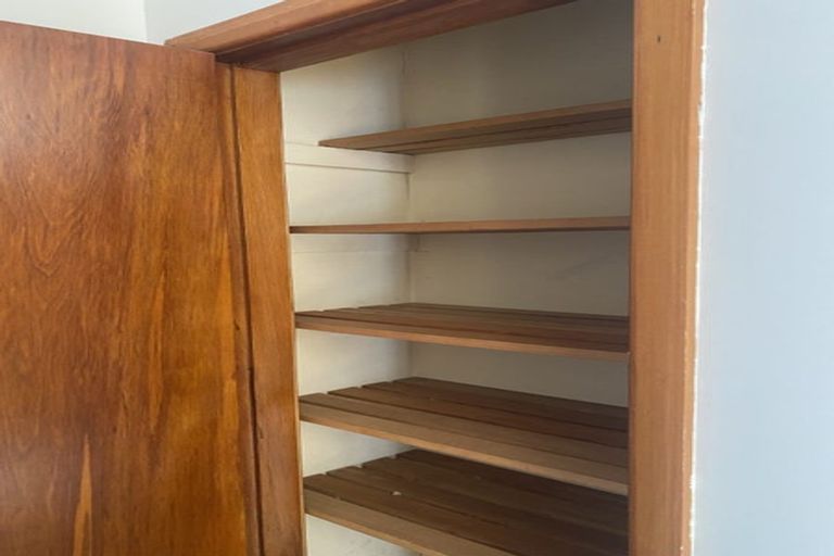 Photo of property in 10 Huia Grove, Elderslea, Upper Hutt, 5018