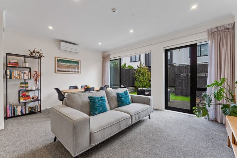 Photo of property in 39 Walter Merton Road, Hobsonville, Auckland, 0616