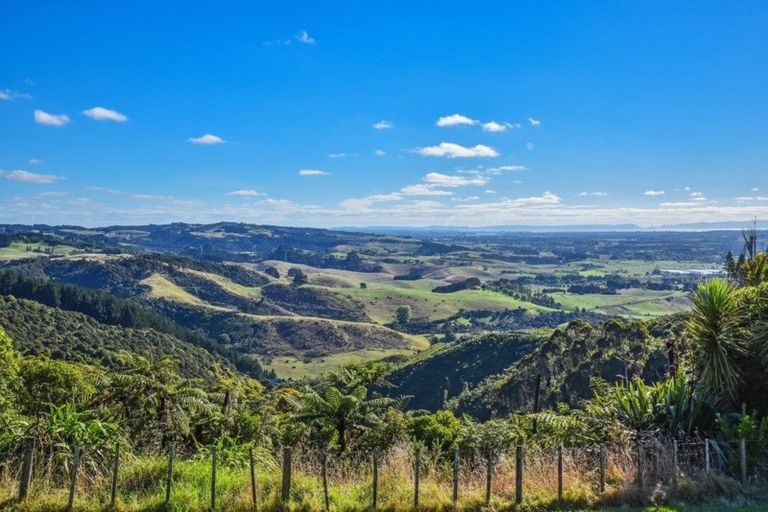 Photo of property in 422 Otau Mountain Road, Clevedon, 2585