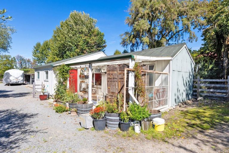 Photo of property in 200 Loburn Whiterock Road, Loburn, Rangiora, 7472