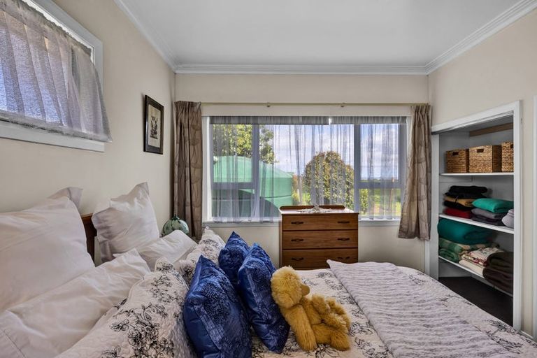 Photo of property in 5523 South Road, Rahotu, Opunake, 4681