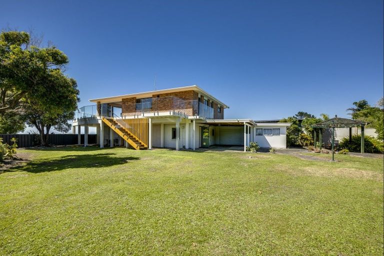Photo of property in 63 Le Quesne Road, Bay View, Napier, 4104