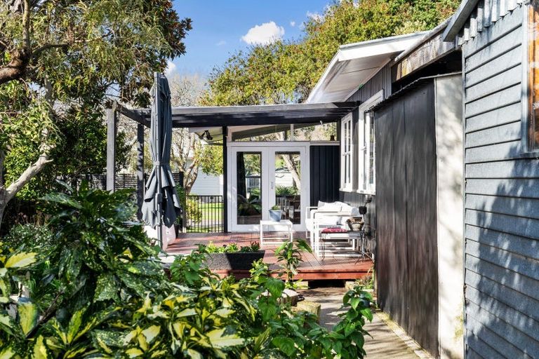 Photo of property in 13 Rata Street, Taradale, Napier, 4112