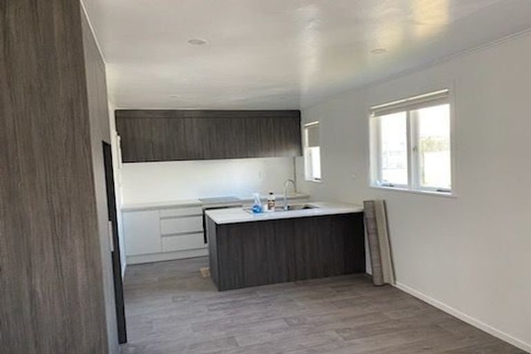 Photo of property in 1/32 Kapuka Road, Mangere Bridge, Auckland, 2022